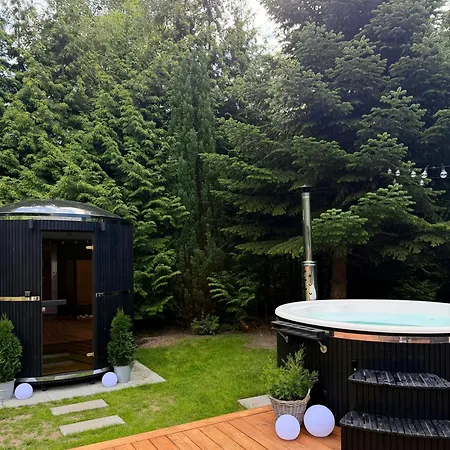 Ferienhaus Wood-fired Hot Tub Sauna And 150 M To The Stroby Egede