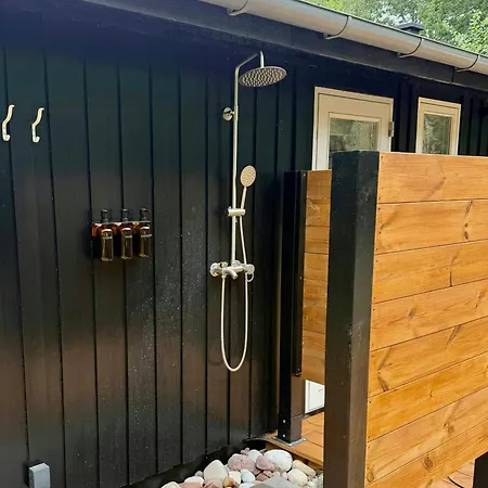 Wood-fired Hot Tub Sauna And 150 M To The *