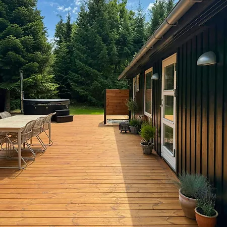 Wood-fired Hot Tub Sauna And 150 M To The Ferienhaus